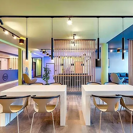 B&B Hotel Kehl Szálloda 2*