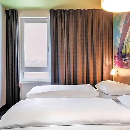 B&B Hotel Kehl Szálloda 2*