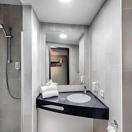 Szálloda B&B Hotel Kehl Kehl